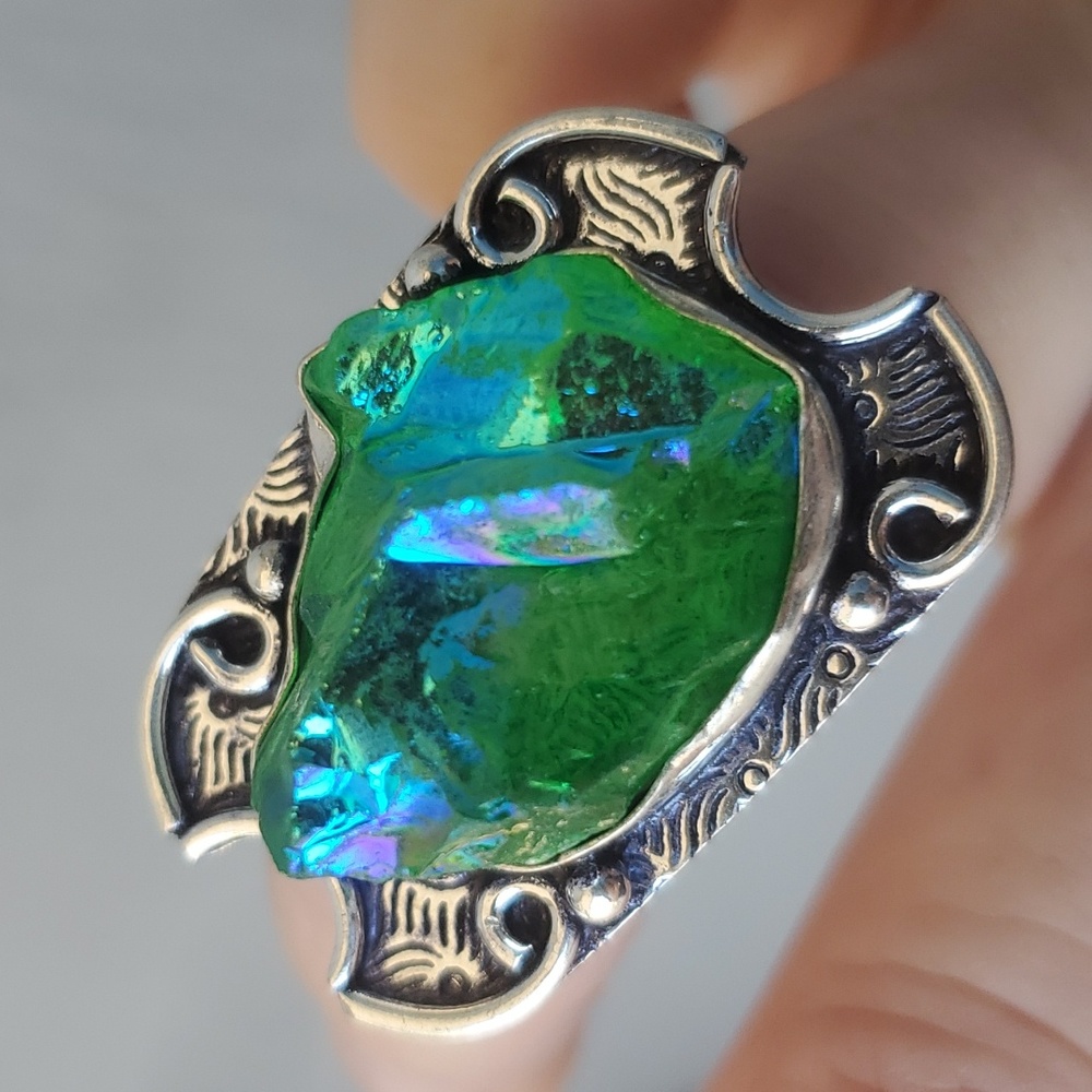 New Green Titanium Crystal 925 Silver Ring.